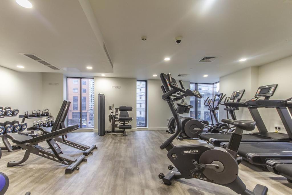 Premium Deals L Last-Minute Stay L 4 Min Walk To Birmingham Central Library L 18Th Floor 2 Bed 2 Bath City Centre Penthouse With Gym & Netflix By Jvt Short Lets Eksteriør bilde