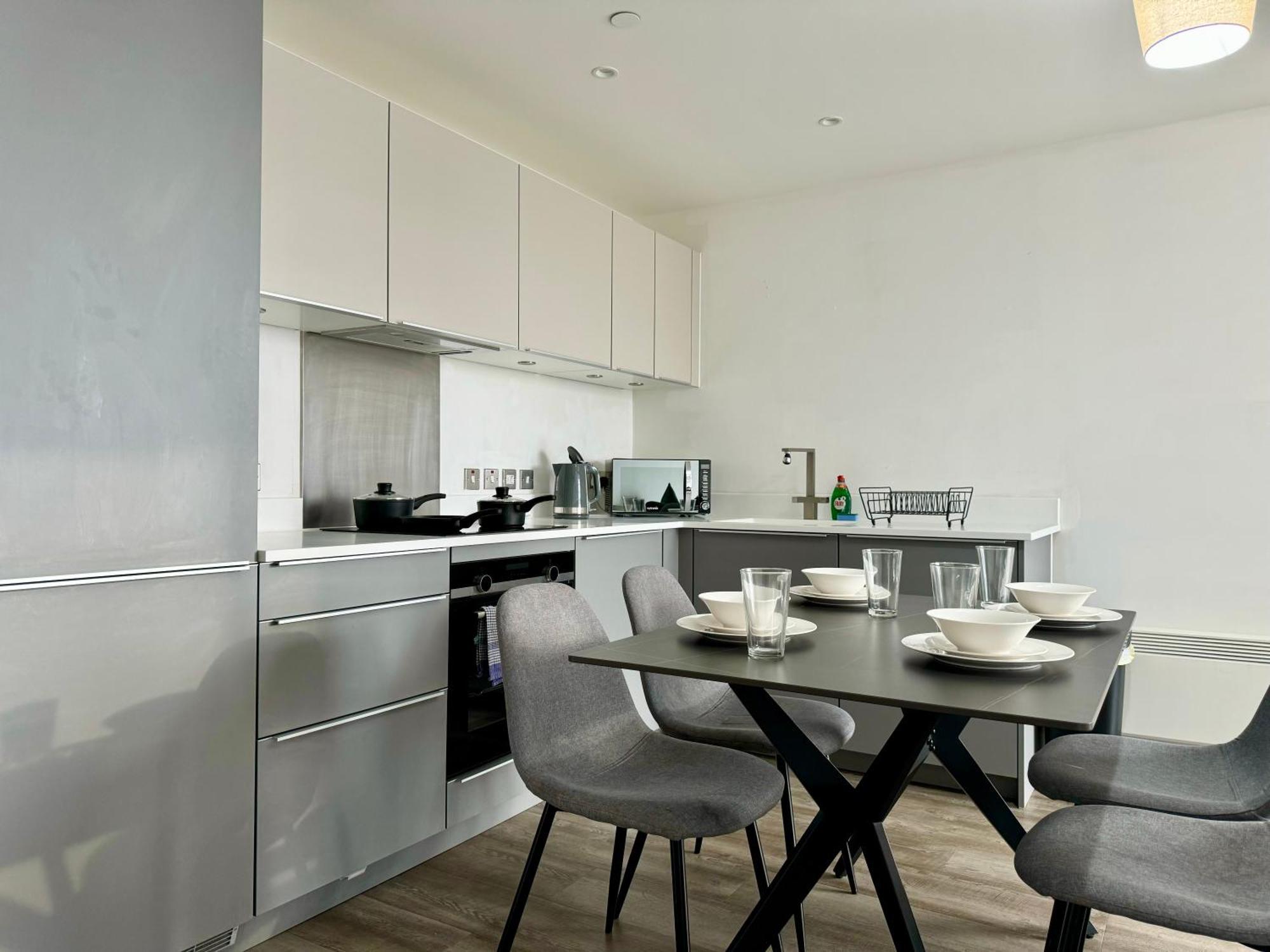 Premium Deals L Last-Minute Stay L 4 Min Walk To Birmingham Central Library L 18Th Floor 2 Bed 2 Bath City Centre Penthouse With Gym & Netflix By Jvt Short Lets Eksteriør bilde