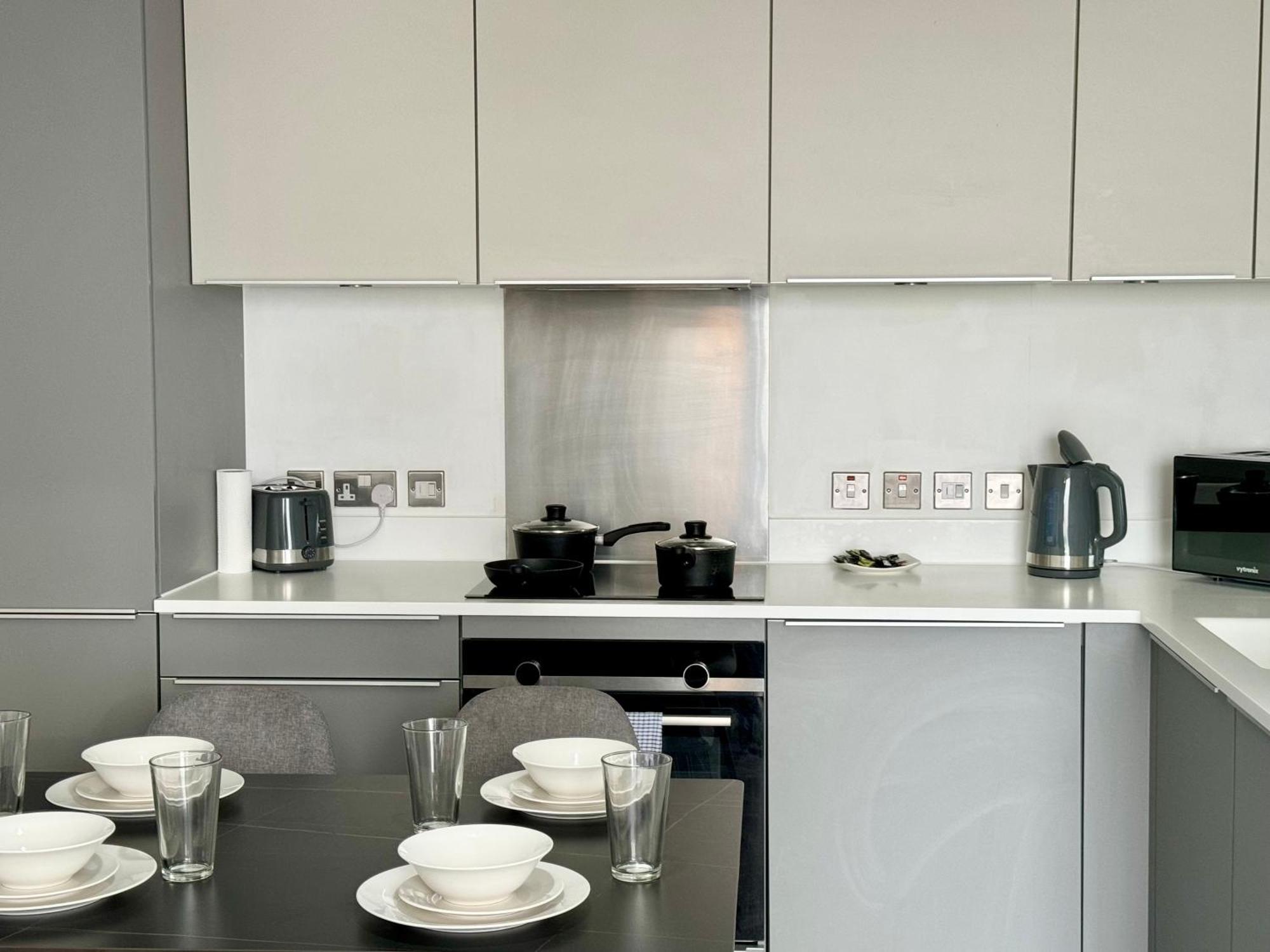 Premium Deals L Last-Minute Stay L 4 Min Walk To Birmingham Central Library L 18Th Floor 2 Bed 2 Bath City Centre Penthouse With Gym & Netflix By Jvt Short Lets Eksteriør bilde