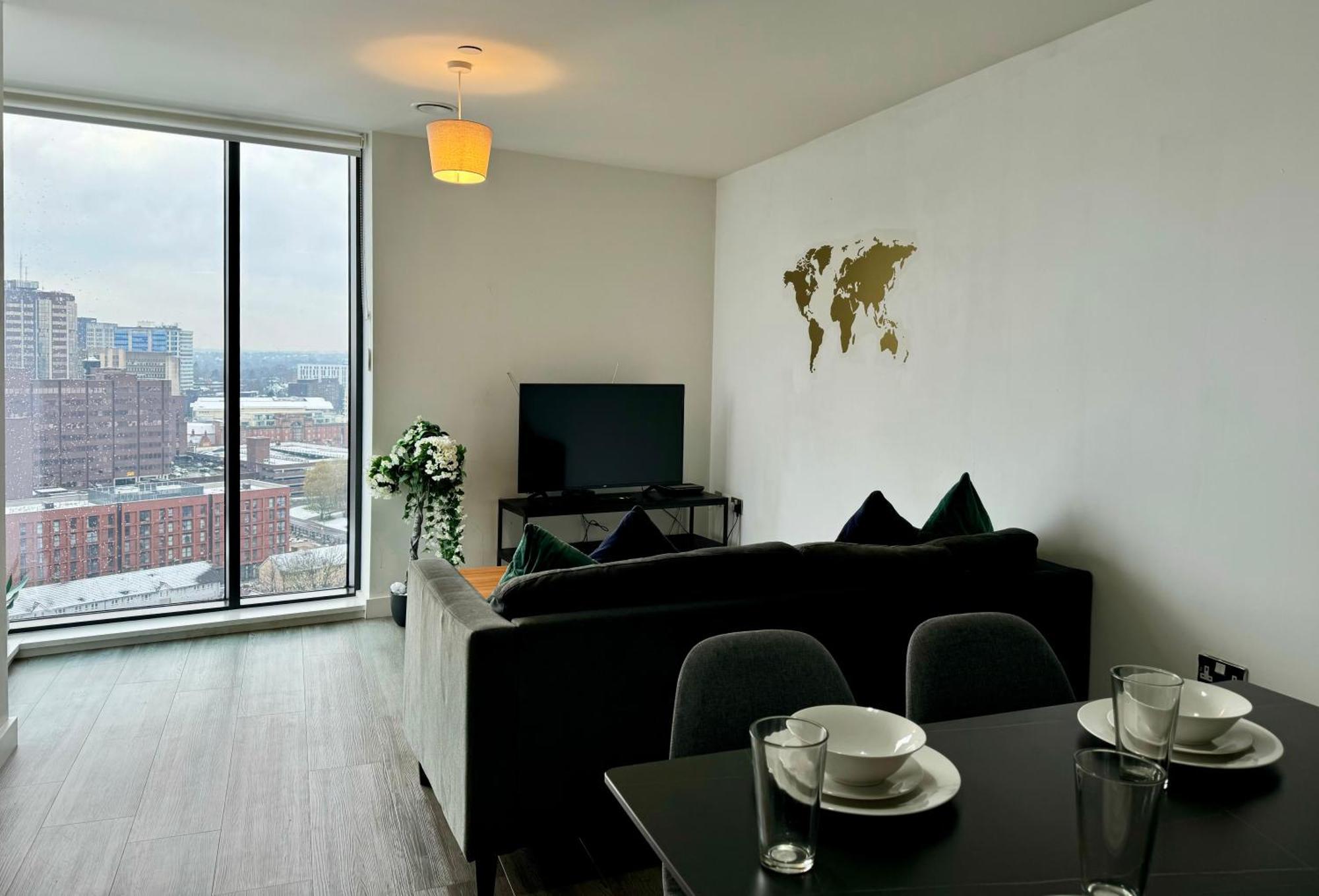 Premium Deals L Last-Minute Stay L 4 Min Walk To Birmingham Central Library L 18Th Floor 2 Bed 2 Bath City Centre Penthouse With Gym & Netflix By Jvt Short Lets Eksteriør bilde